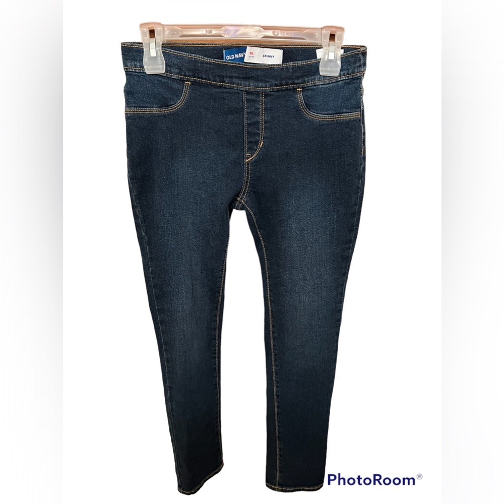 3/$10 sale! Bundle! Old Navy Skinny jeggings/jeans size 14/16 girls. New